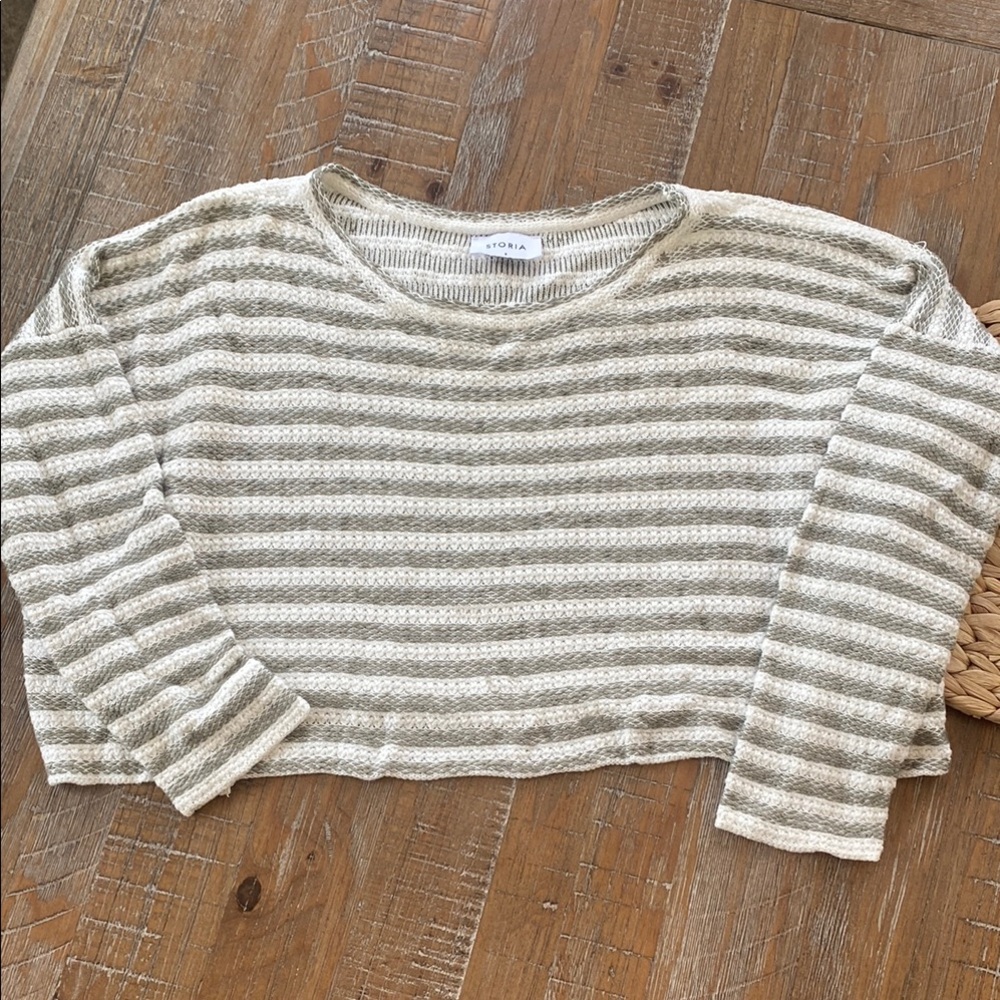 Storia Gray and Cream Striped Crop Top Sweater